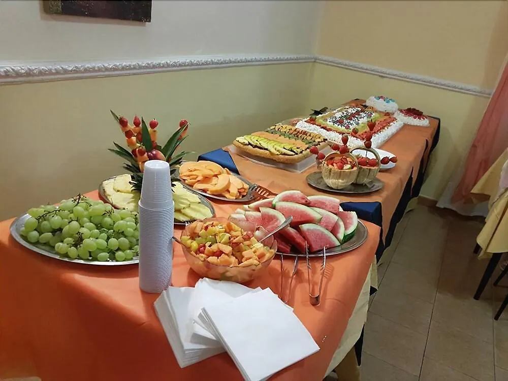 Hotel Criss Rimini 3*,